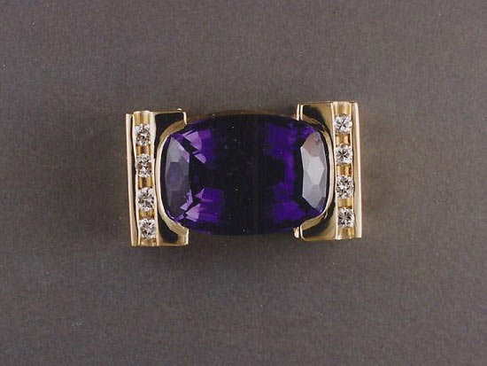 18K Gold, Diamond and Tanzanite Ring