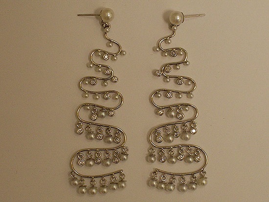 White Gold & Diamond Pearl Dangle Earrings